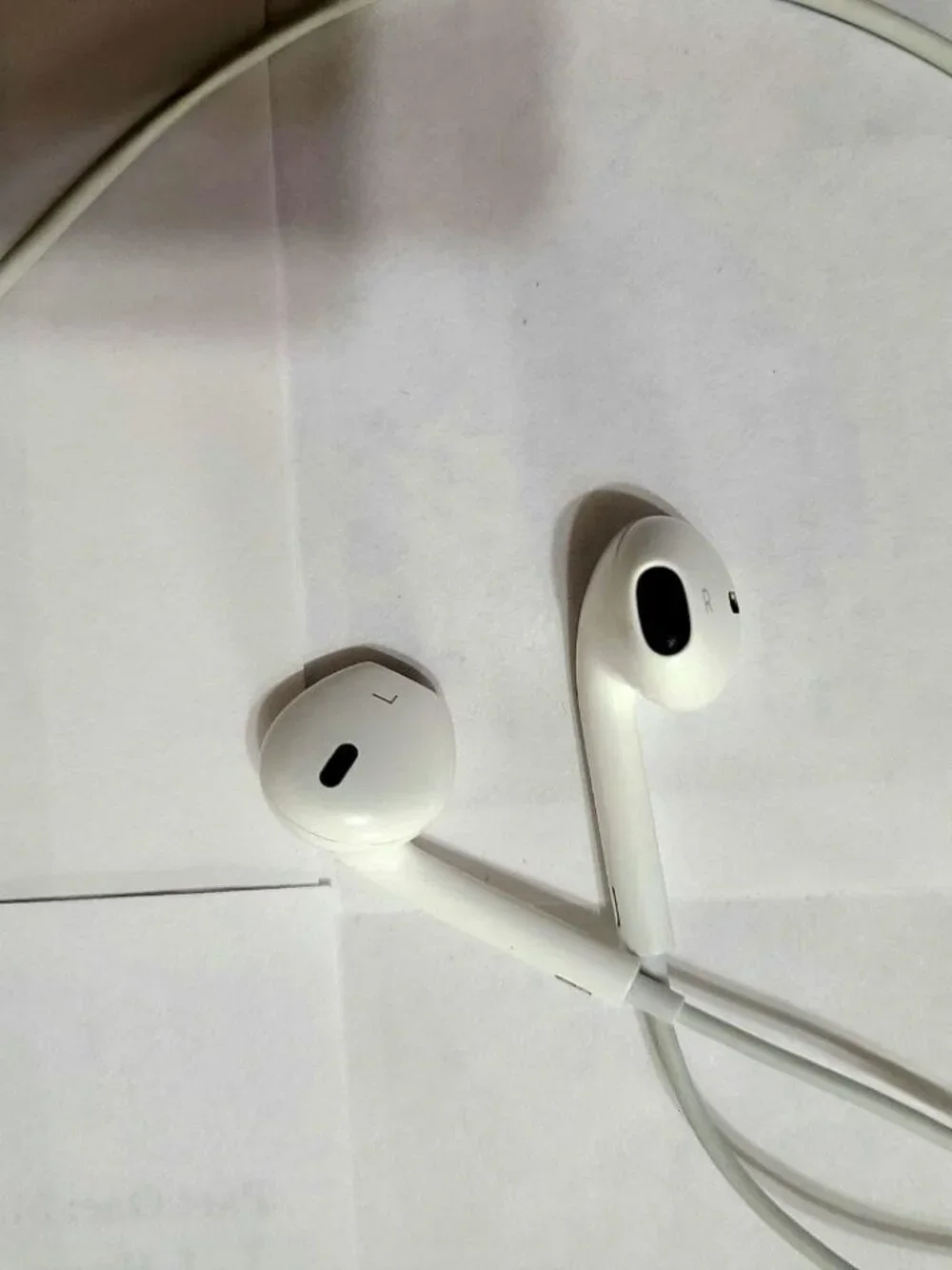 Apple EarPods with Lightning Connector